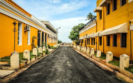 Uncovering Puducherry's Colonial Architecture Image