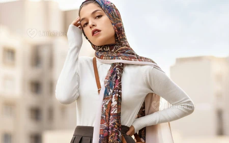The Most Stylish Winter Scarves for Women Image