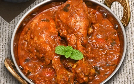 Spicy Andhra Chicken Curry Image