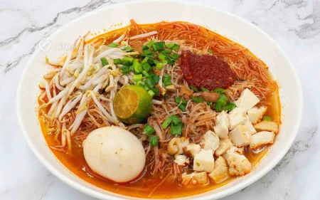 Tasty Indonesian Soto Ayam Image