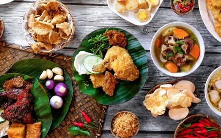 Flavorful Indonesian Sayur Asem Image