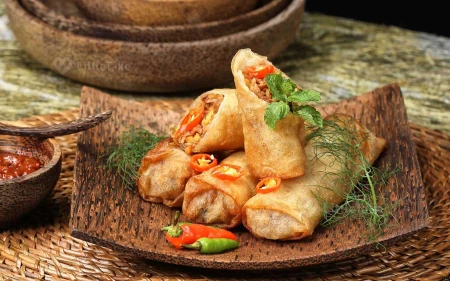 Indonesian Lumpia: Spring Rolls Image