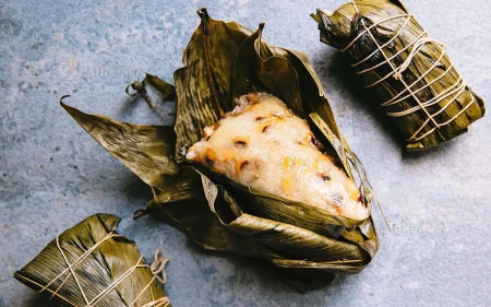 Chinese Zongzi: Sticky Rice Dumplings Image