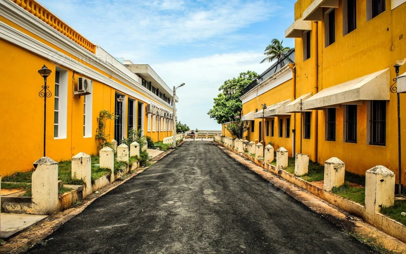 Uncovering Puducherry's Colonial Architecture A Self-Guided Tour