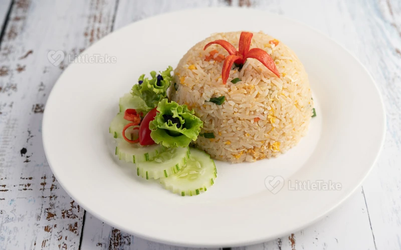 Classic Chinese Fried Rice 
