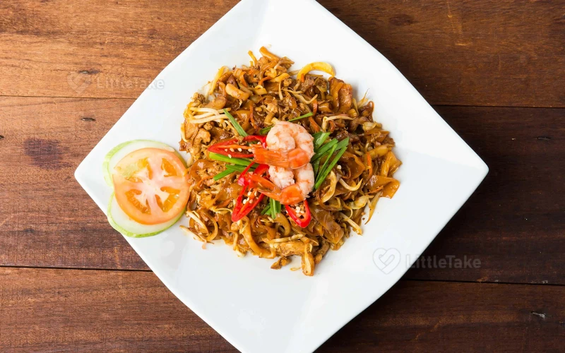 Mouthwatering Char Kway Teow 