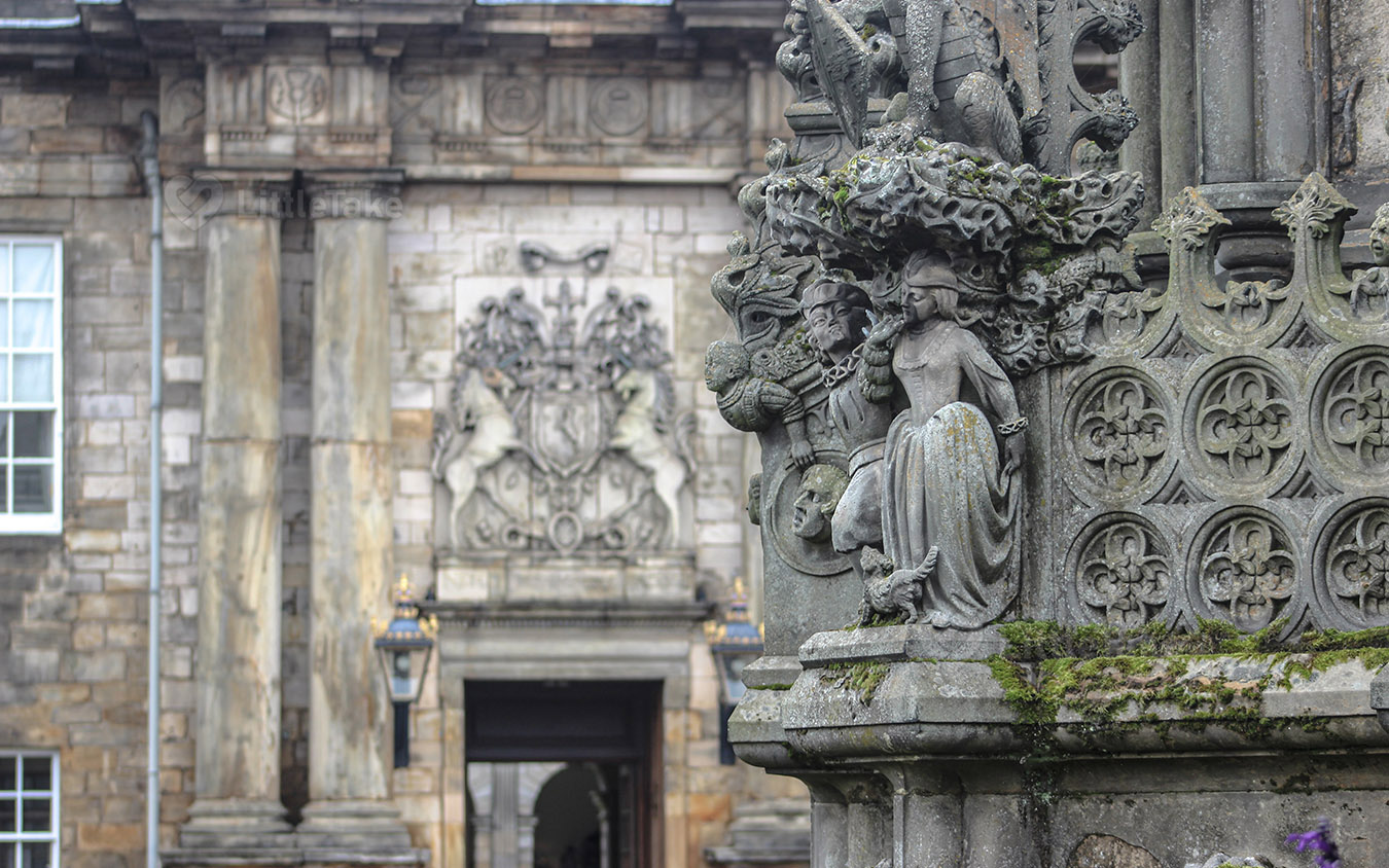 DRAW COLLABORATE CREATE WITH ARTISTS AROUND THE WORLD visual data 6